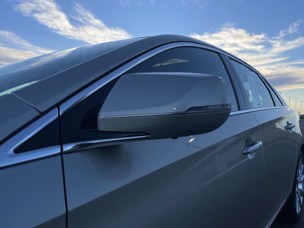 Used 2016 Cadillac XTS Luxury w/ Driver Awareness Package image 11