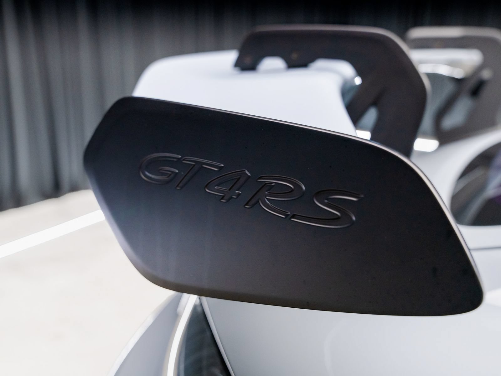 Used 2024 Porsche 718 Cayman GT4 RS w/ Accent Package Logos RWD image 38