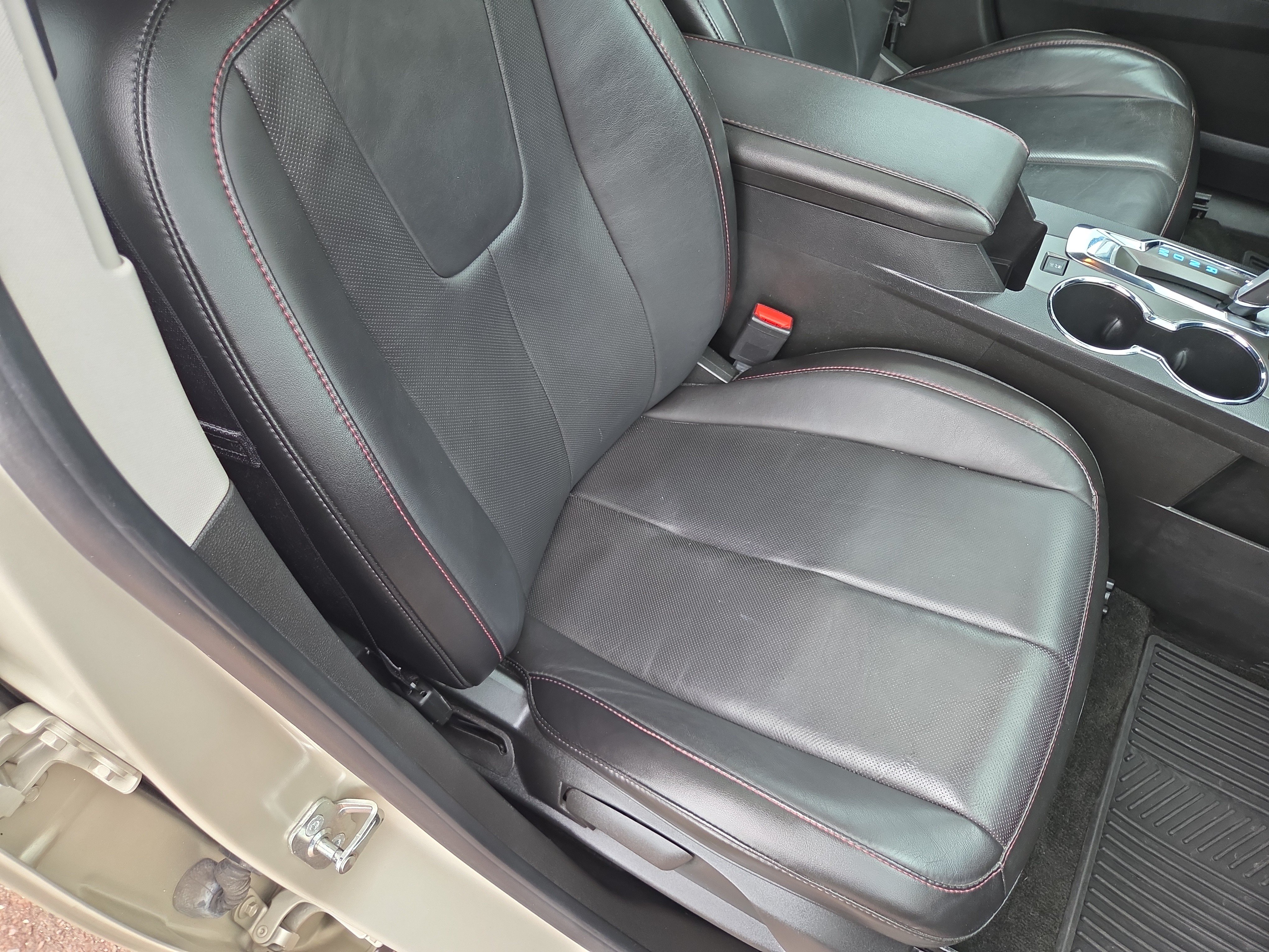 Used 2015 Chevrolet Equinox LT AWD/4WD image 16