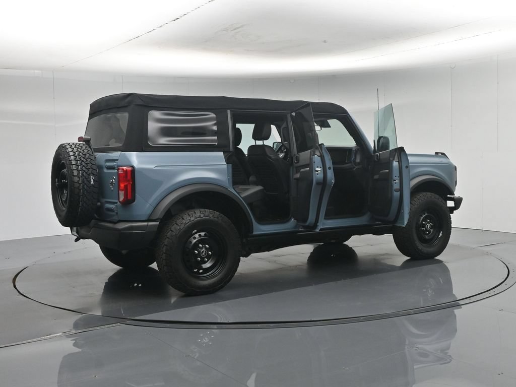 Certified 2022 Ford Bronco Black Diamond AWD/4WD image 6