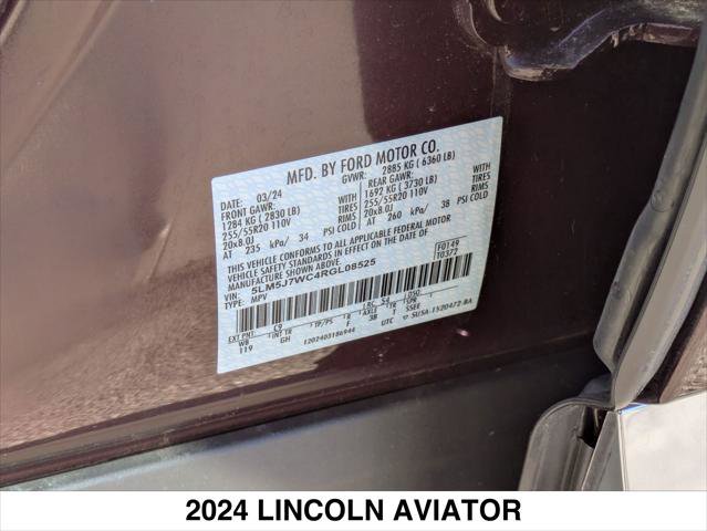 Used 2024 Lincoln Aviator Reserve image 26