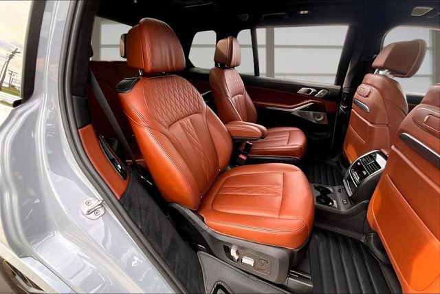 Used 2023 BMW X7 M60i w/ Executive Package AWD/4WD image 27