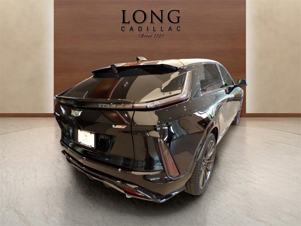 New 2026 Cadillac Lyriq V image 5