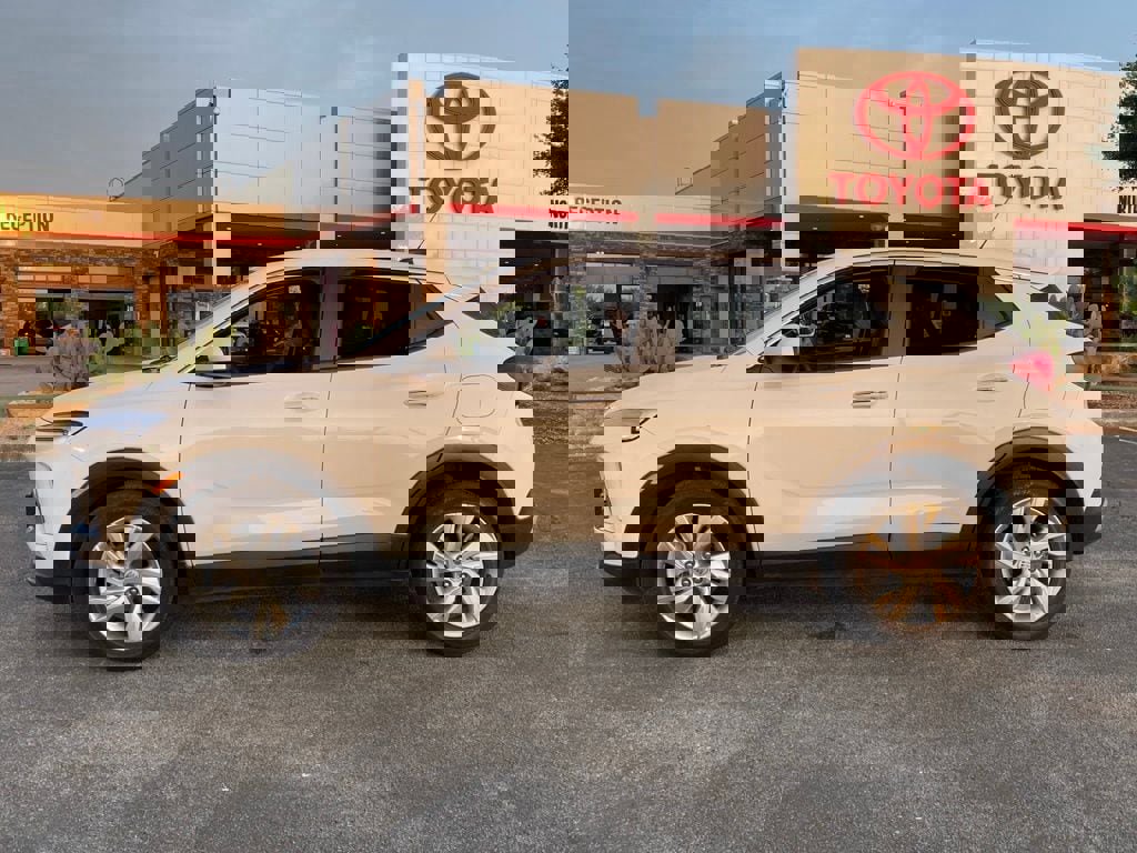 Used 2025 Buick Encore GX Preferred image 6