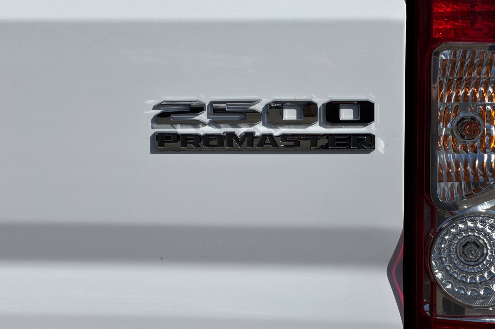 New 2026 RAM ProMaster 2500 w/ Quick Order Package 22G SLT image 24