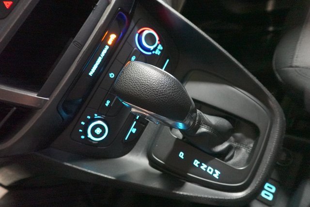 Used 2019 Ford Transit Connect XL image 25