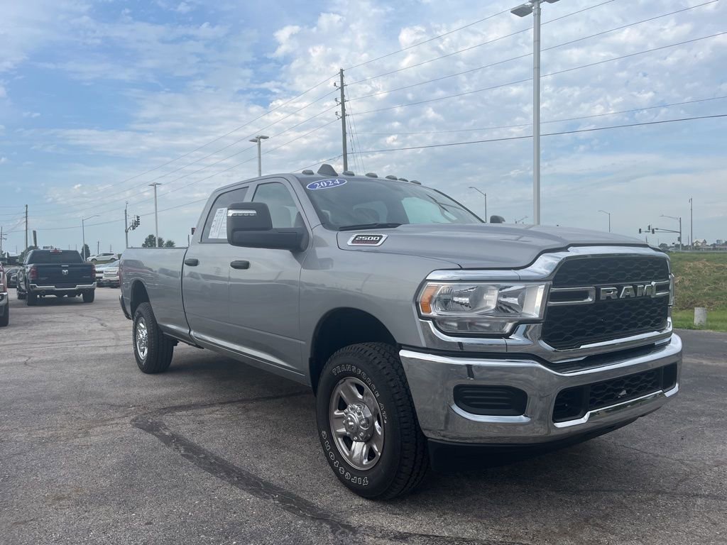 Used 2024 RAM 2500 Tradesman w/ Chrome Appearance Group