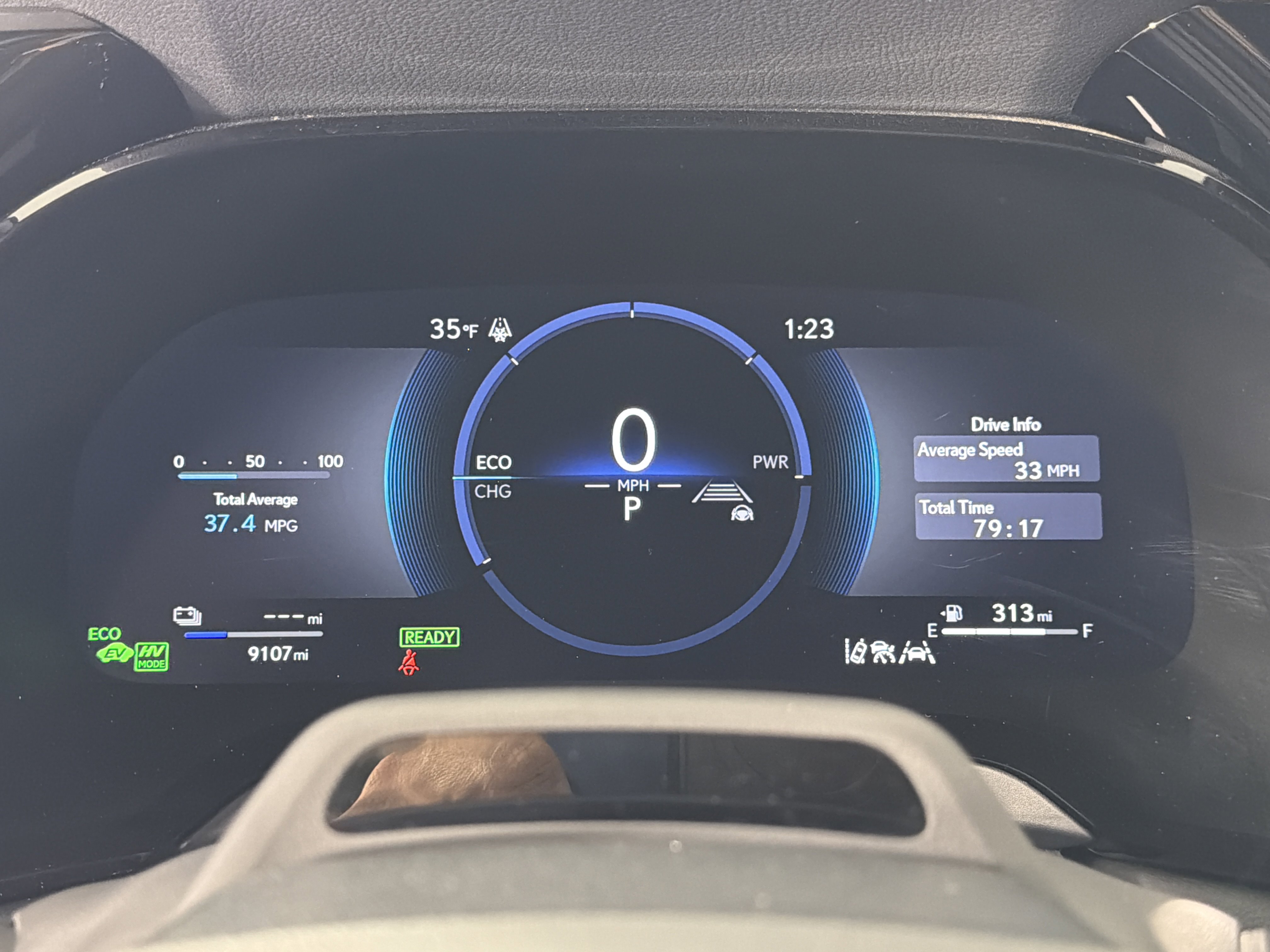 Used 2025 Lexus RX 450h AWD w/ Luxury Package image 11