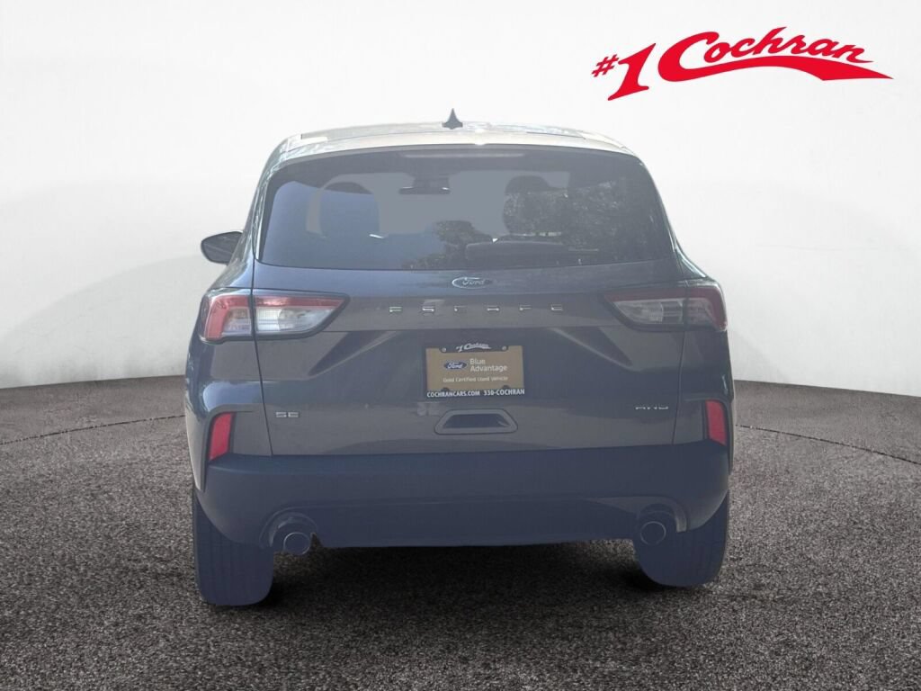 Used 2022 Ford Escape SE w/ SE Sport Appearance Package AWD/4WD image 9