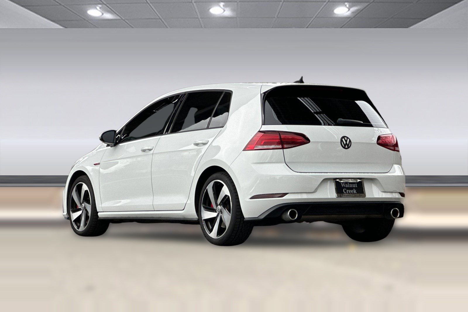 Used 2019 Volkswagen GTI SE w/ SE Experience Package image 3