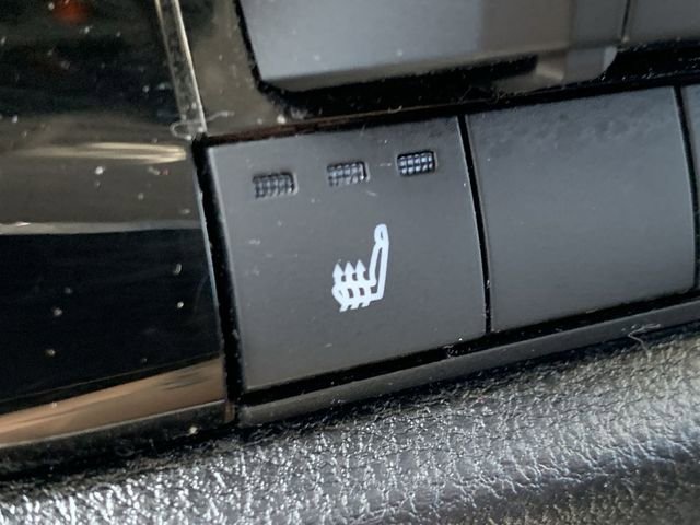 Used 2023 Toyota Tundra SR5 w/ SR5 Premium Package AWD/4WD image 28