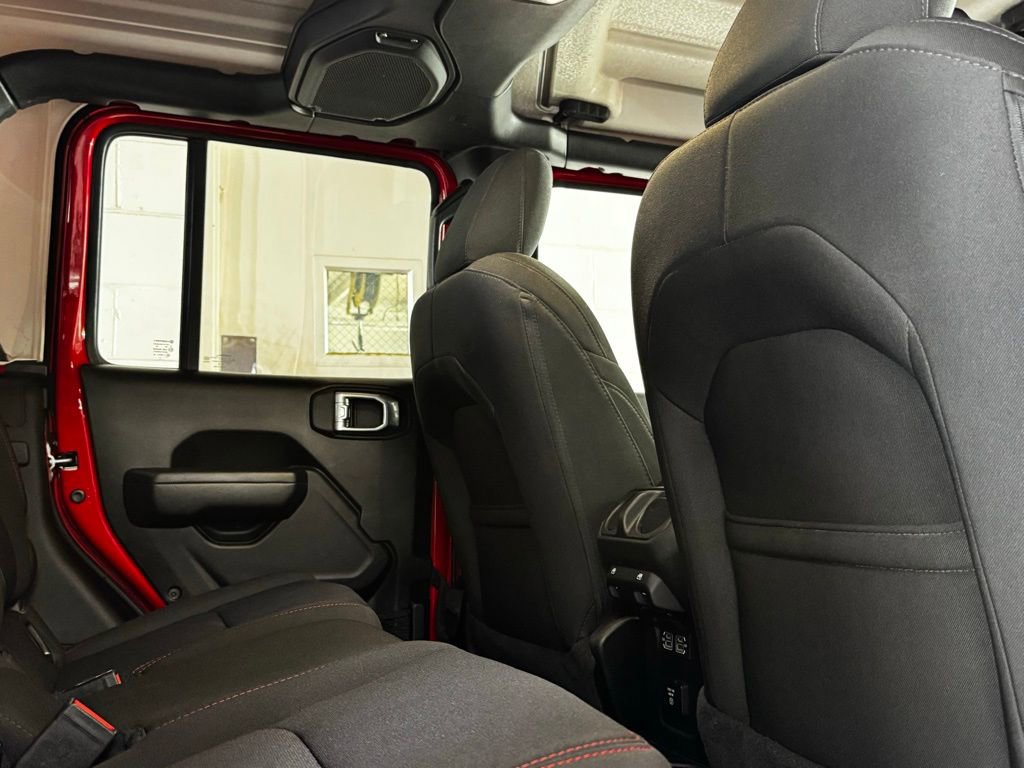 Certified 2023 Jeep Gladiator Rubicon w/ Trailer Tow Package AWD/4WD image 8