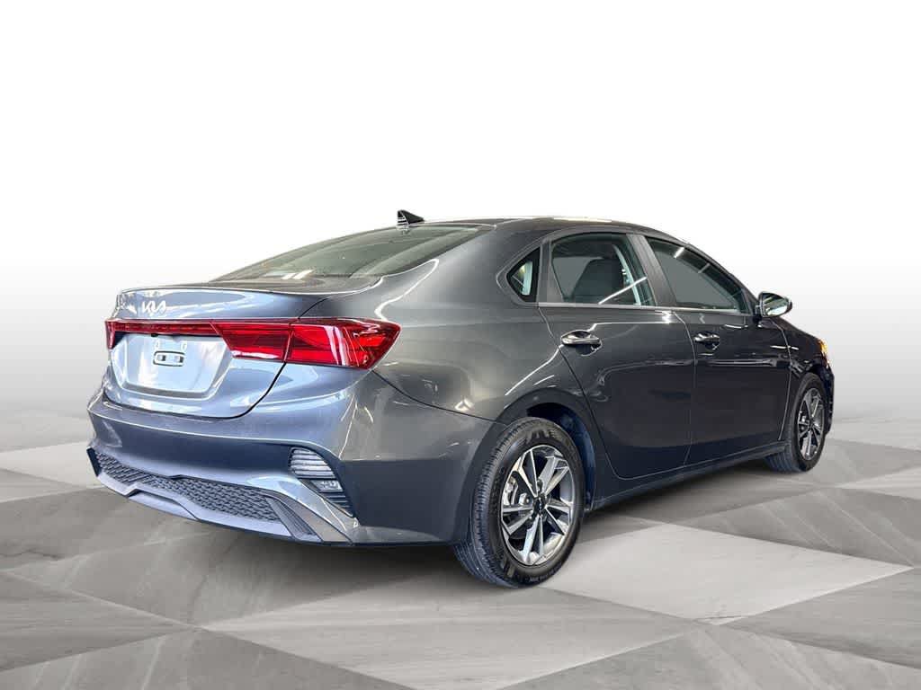 Certified 2024 Kia Forte LXS FWD image 8