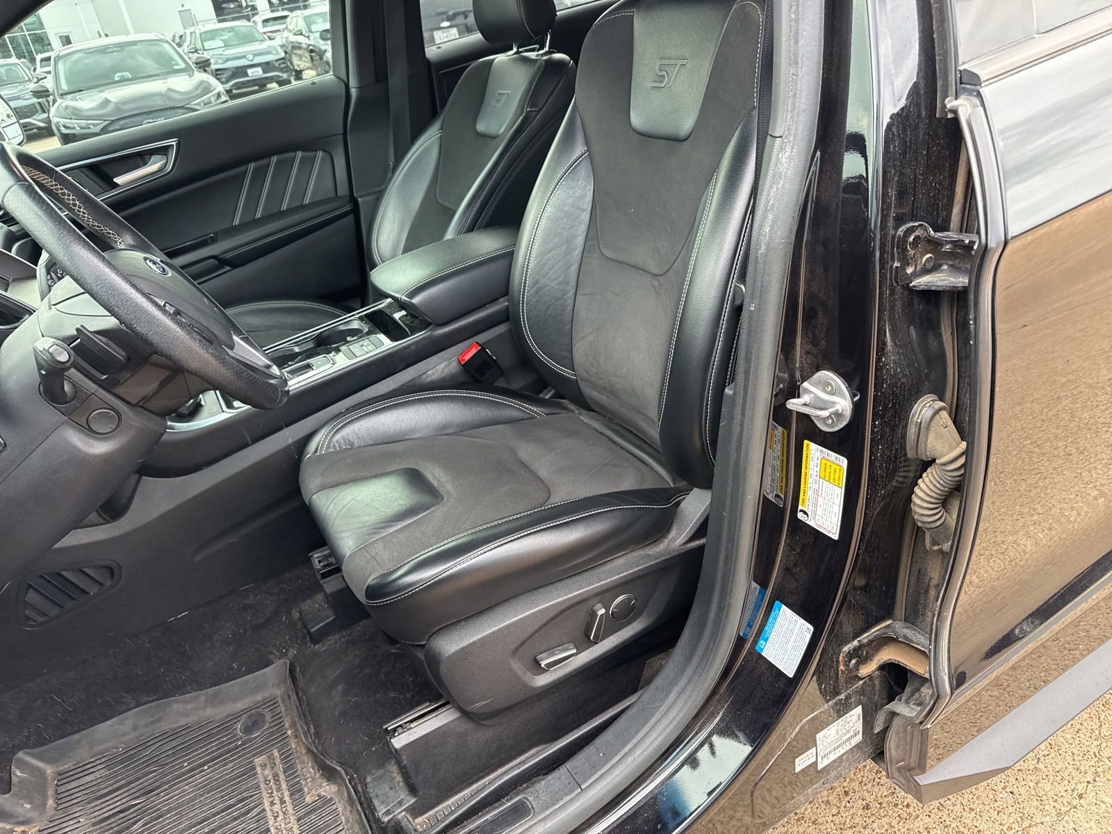 Used 2019 Ford Edge ST w/ Equipment Group 401A image 11