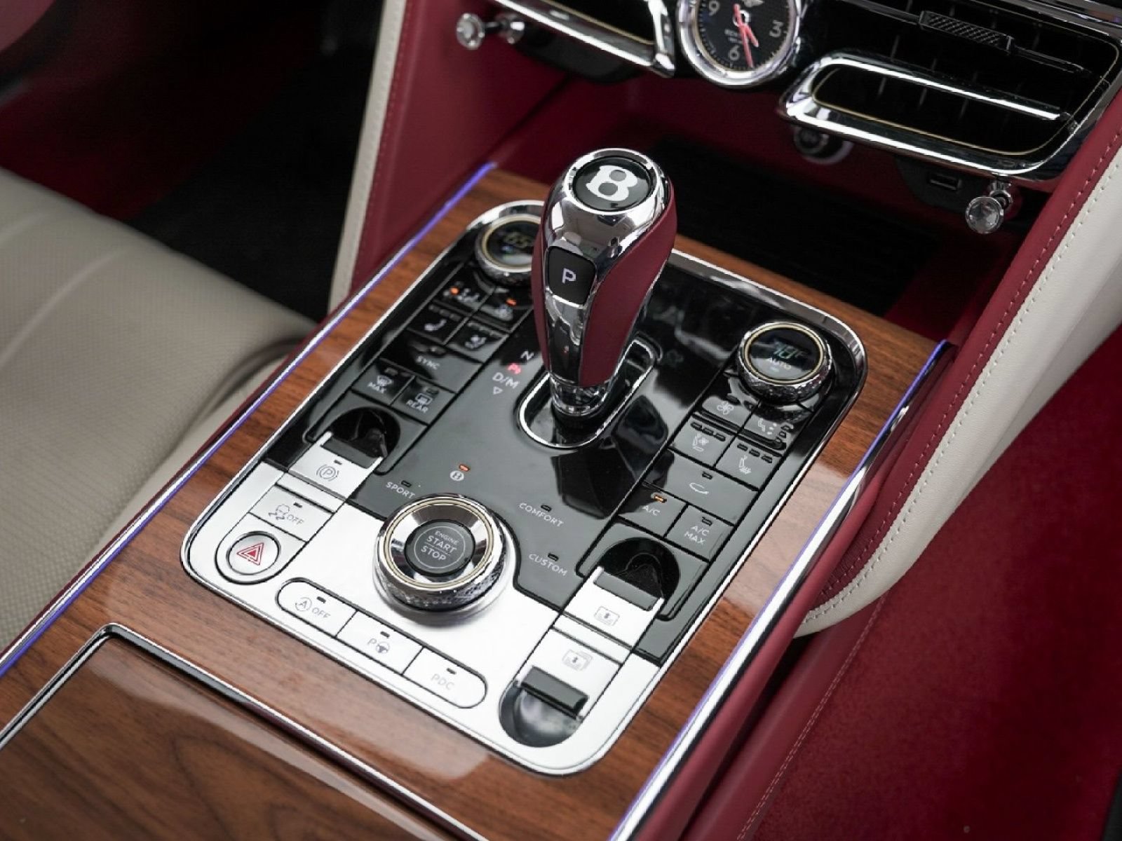 Used 2023 Bentley Flying Spur V8 AWD/4WD image 26