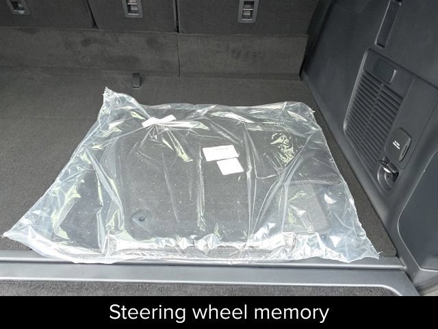 New 2027 Lincoln Navigator L Reserve AWD/4WD image 13