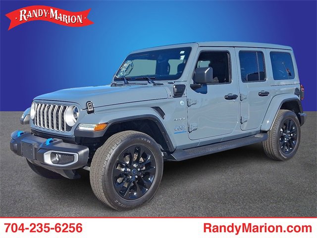 Used 2024 Jeep Wrangler Unlimited Sahara w/ Technology Group