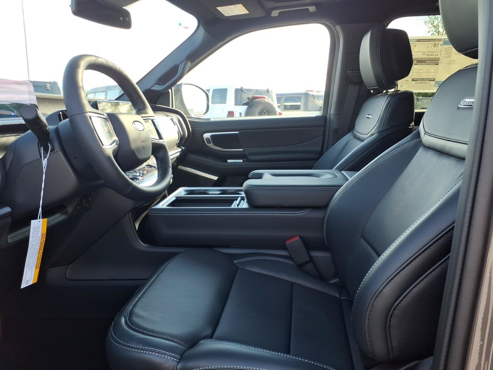 New 2027 Ford Expedition Max Platinum w/ Stealth Performance Package AWD/4WD image 10