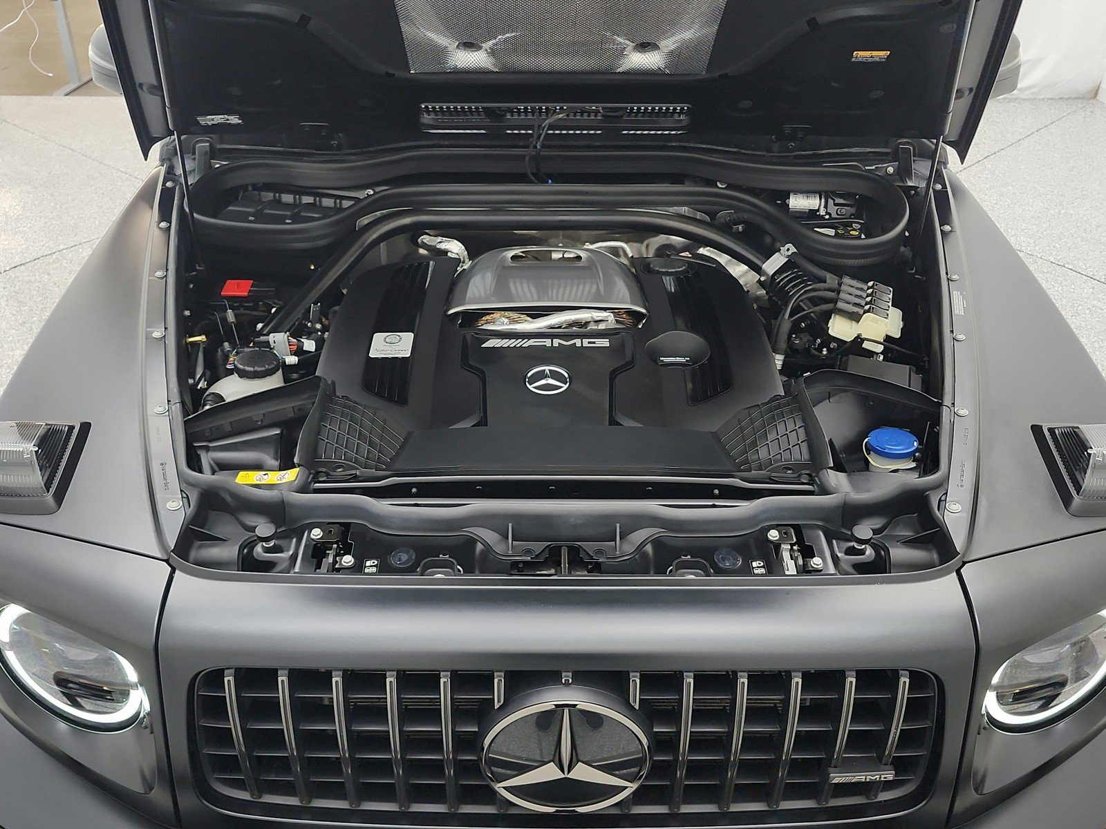 Certified 2025 Mercedes-Benz G 63 AMG 4MATIC image 17