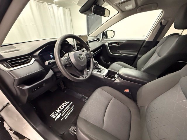 Certified 2025 Toyota RAV4 XLE AWD/4WD image 12