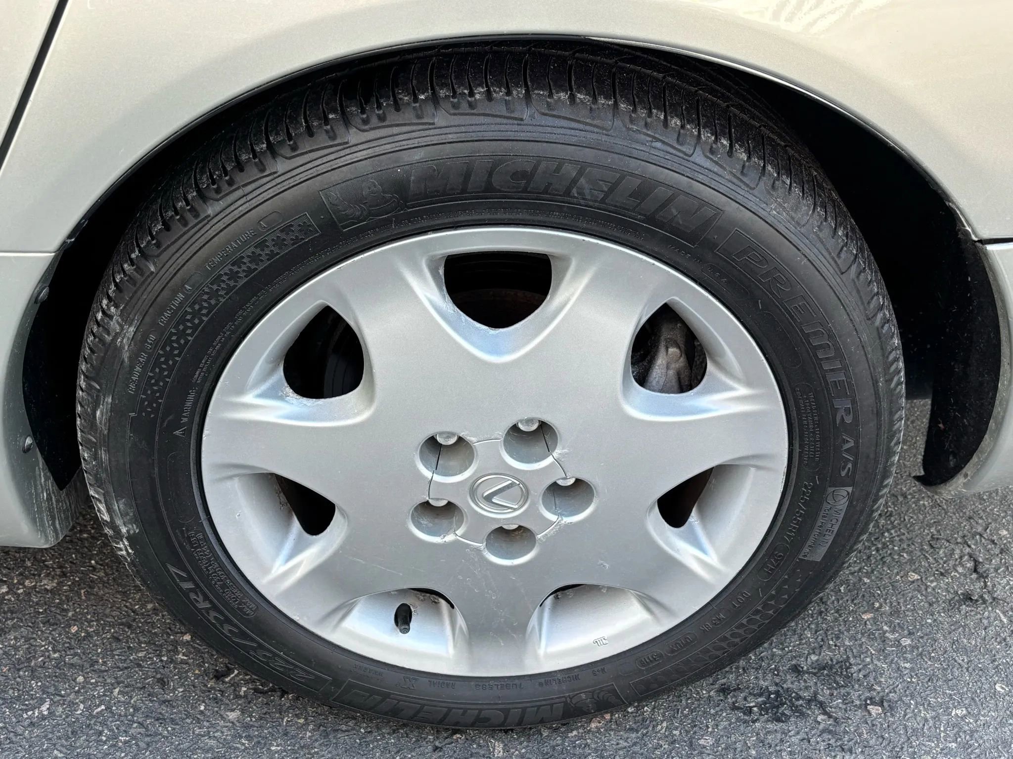 Used 2003 Lexus LS 430 image 37