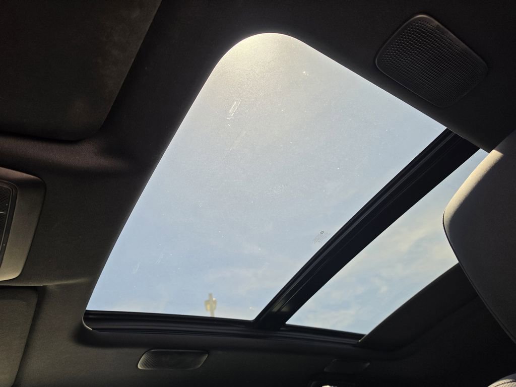 Used 2024 Acura ZDX A-Spec image 12