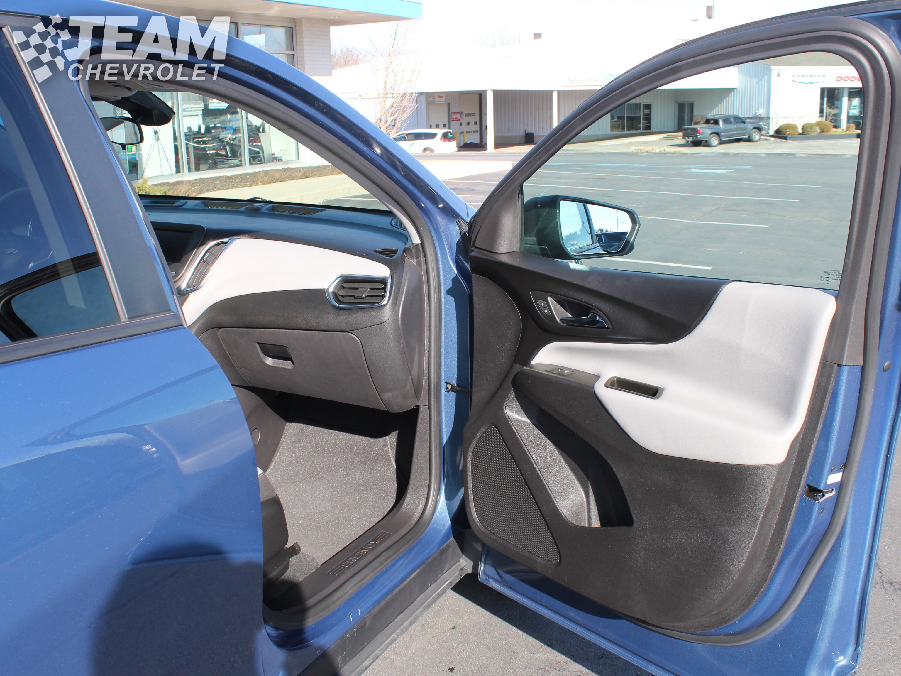 Certified 2024 Chevrolet Equinox LS w/ LS Convenience Package image 25