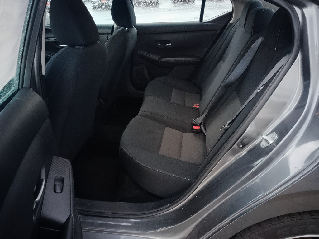 Used 2023 Nissan Sentra SV FWD image 10