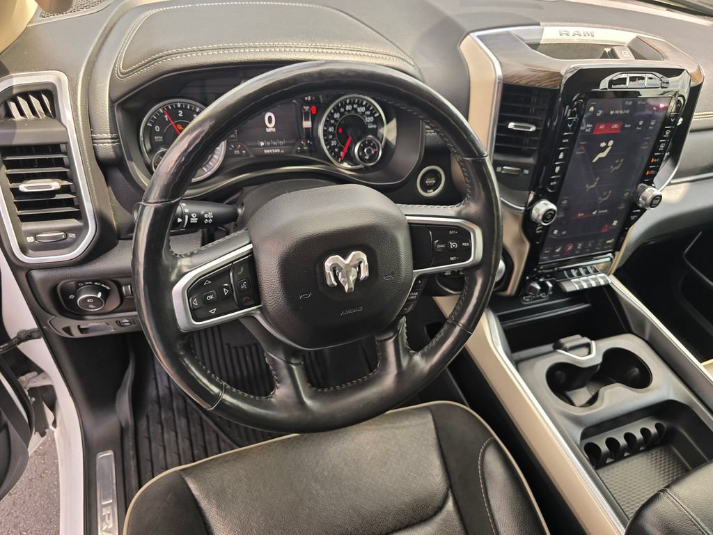 Used 2020 RAM 1500 Laramie AWD/4WD image 19