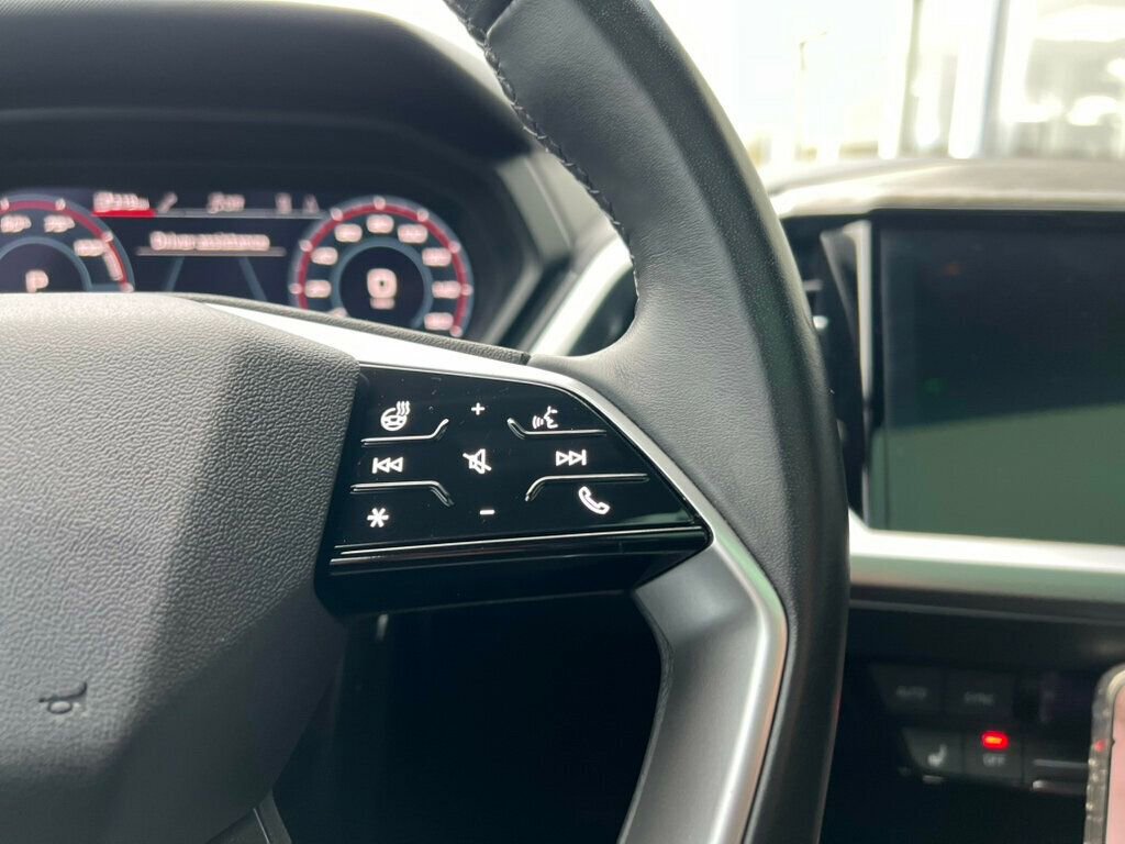 Used 2023 Audi Q4 e-tron Premium Plus w/ Premium Plus image 20