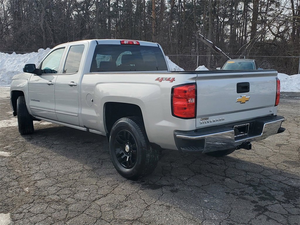 Used 2018 Chevrolet Silverado 1500 LT w/ All Star Edition image 4