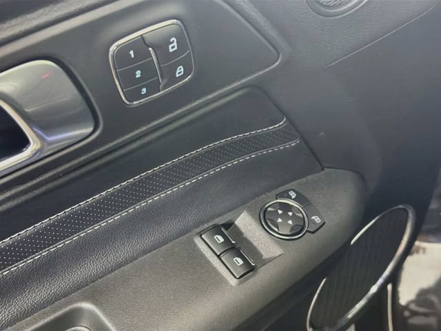 Used 2022 Ford Mustang GT Premium w/ Equipment Group 401A RWD image 25