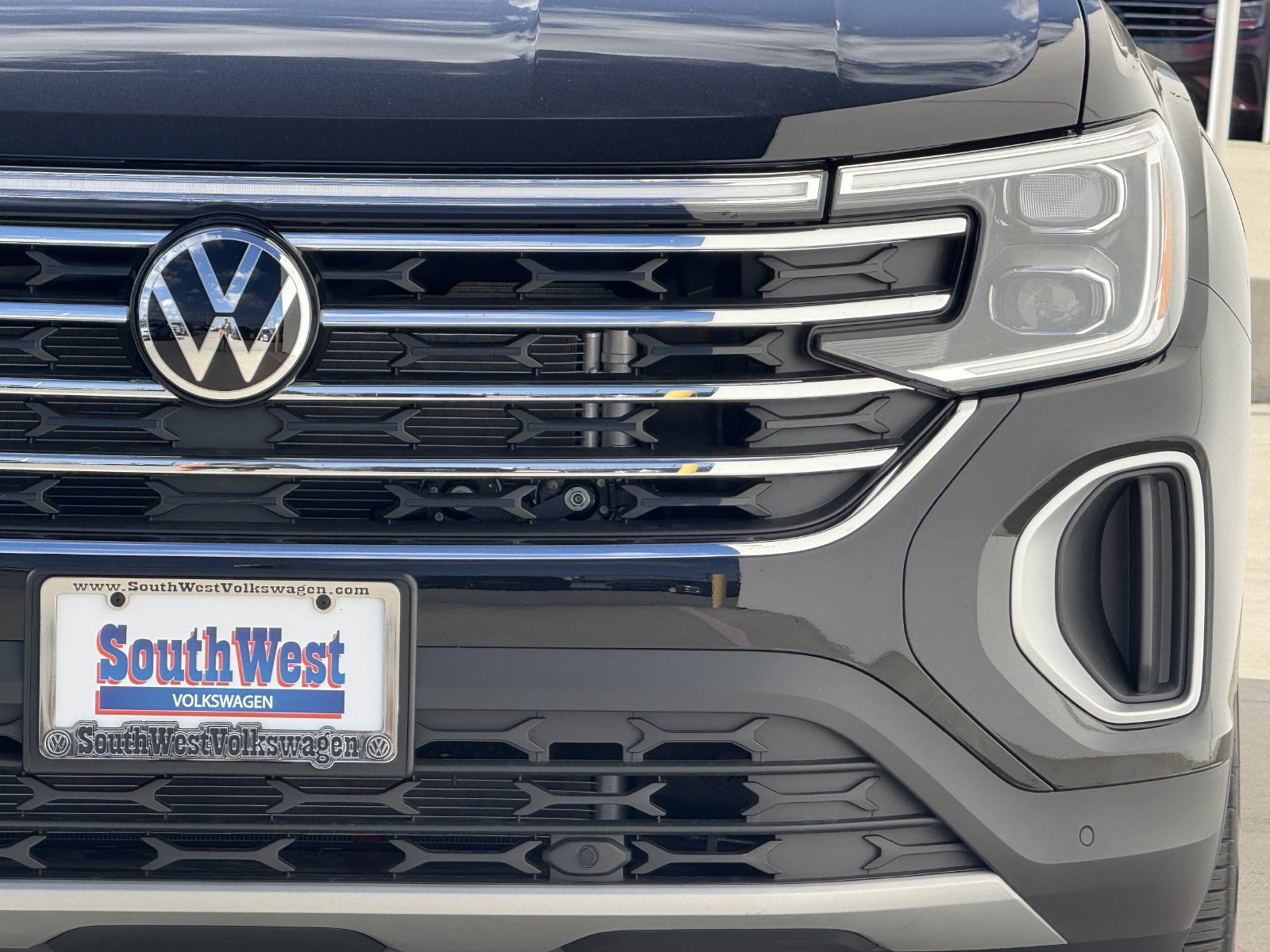 New 2026 Volkswagen Atlas SE FWD image 9