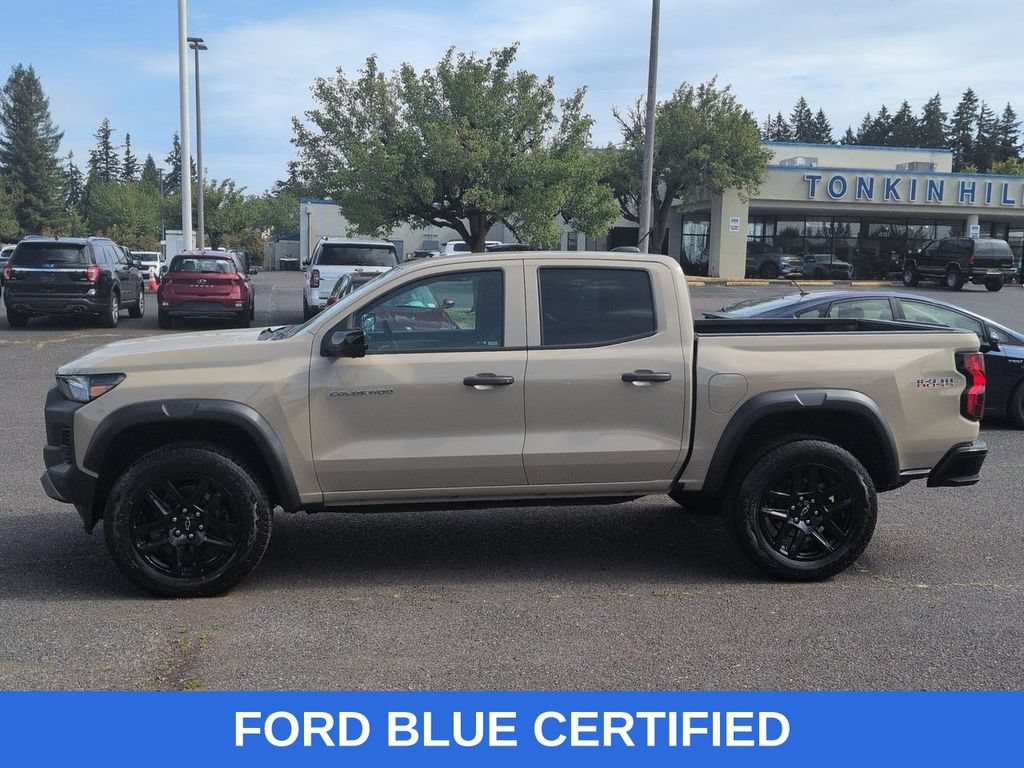 Used 2023 Chevrolet Colorado Trail Boss w/ Technology Package AWD/4WD image 2