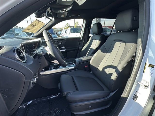 New 2026 Mercedes-Benz GLB 250 image 14