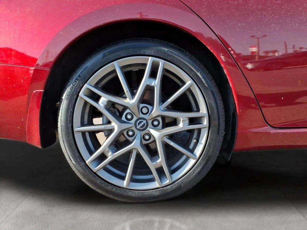 Used 2024 Nissan Altima 2.0 SR FWD image 20