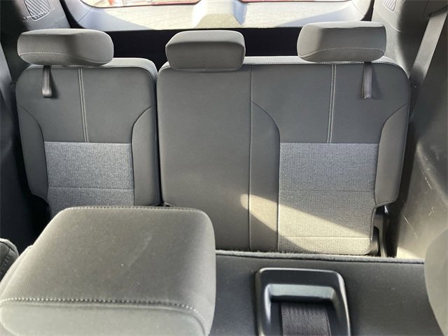 Used 2025 GMC Acadia Elevation image 8