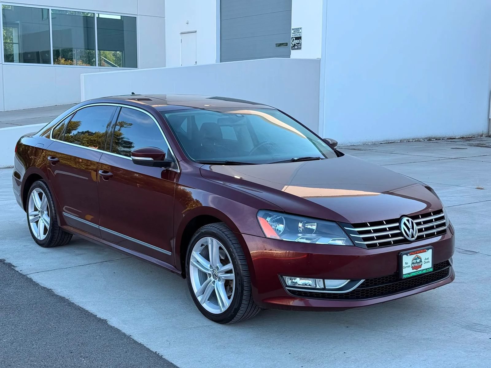 Used 2014 Volkswagen Passat TDI SE FWD image 7