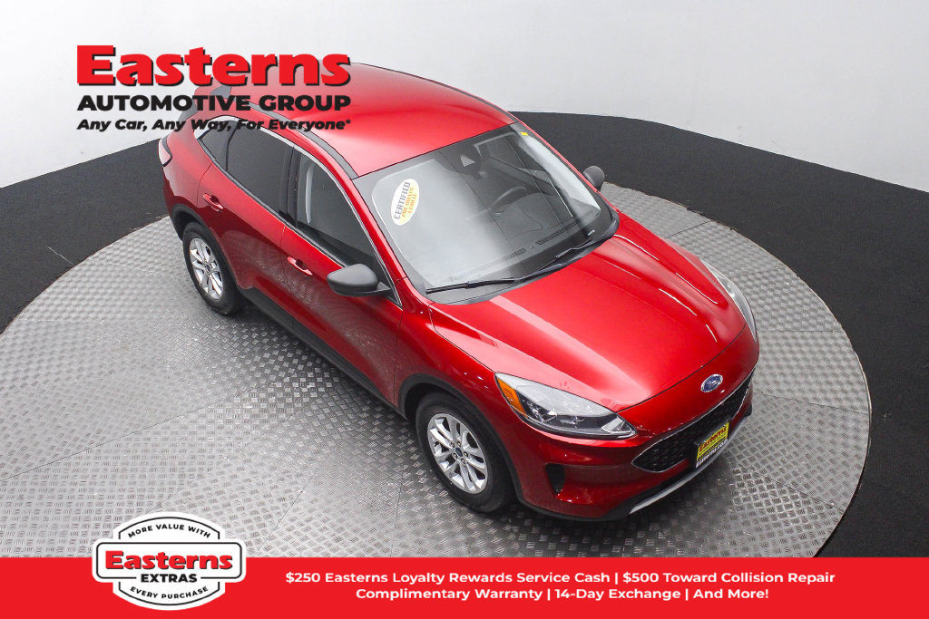 Used 2022 Ford Escape SE w/ Convenience Package FWD image 4