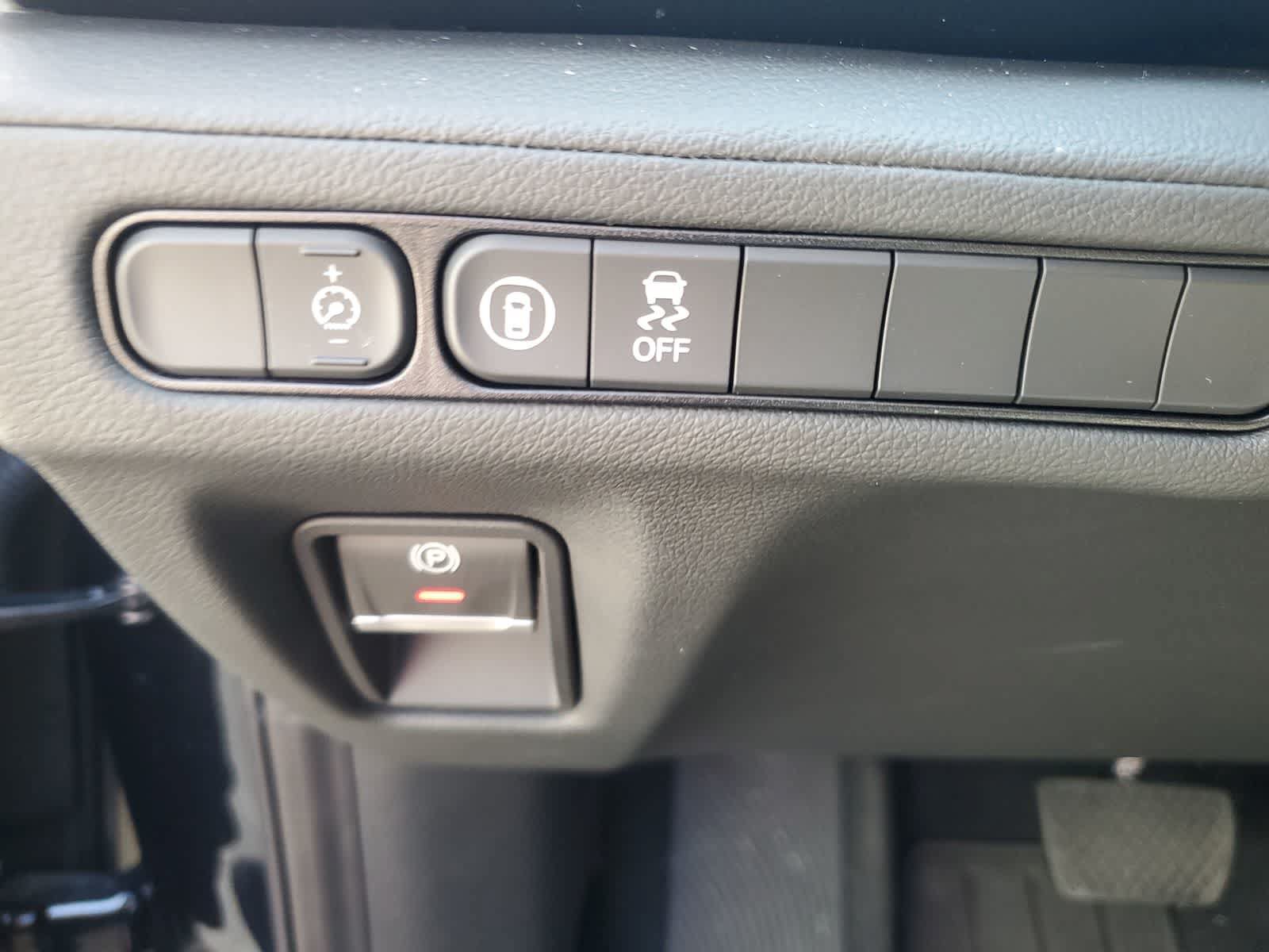 Used 2025 Acura MDX SH-AWD image 19