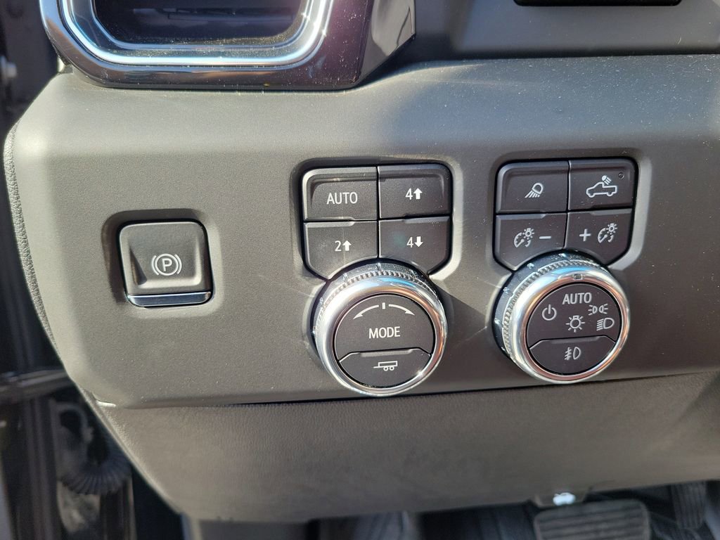 New 2025 GMC Sierra 3500 Denali Ultimate image 26