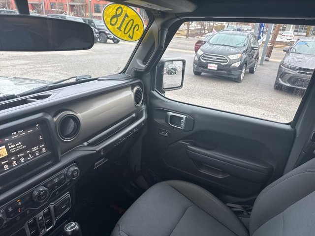 Used 2018 Jeep Wrangler Unlimited Sport S image 13