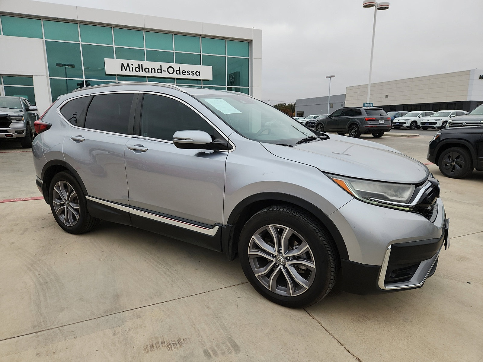 Used 2020 Honda CR-V Touring image 8