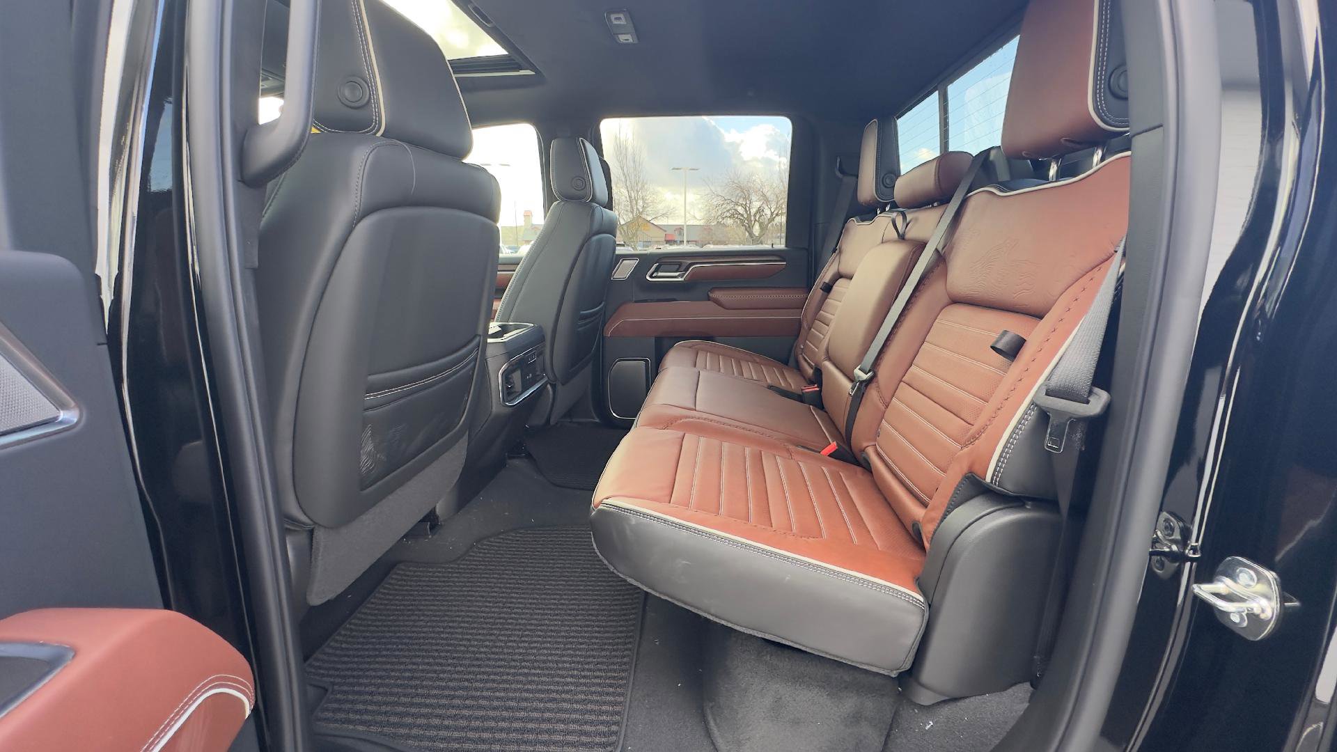 New 2026 GMC Sierra 3500 Denali Ultimate image 9