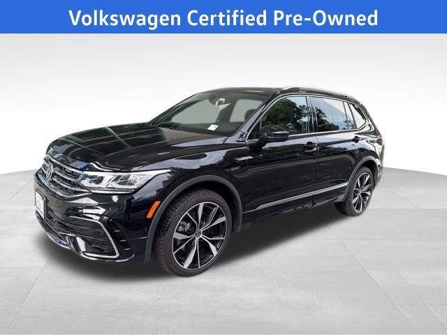 Certified 2024 Volkswagen Tiguan SEL R-Line image 1