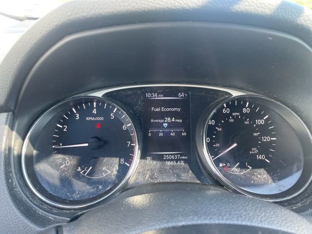 Used 2014 Nissan Rogue SV FWD image 21