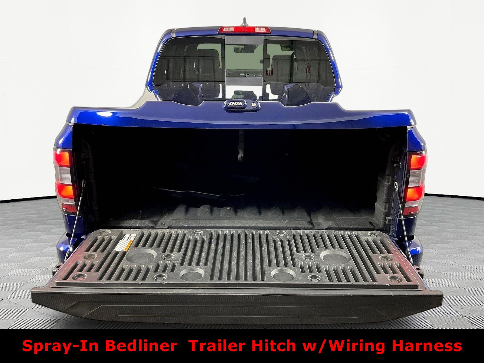 Used 2023 Nissan Frontier PRO-4X w/ Pro-4X Premium Package AWD/4WD image 7