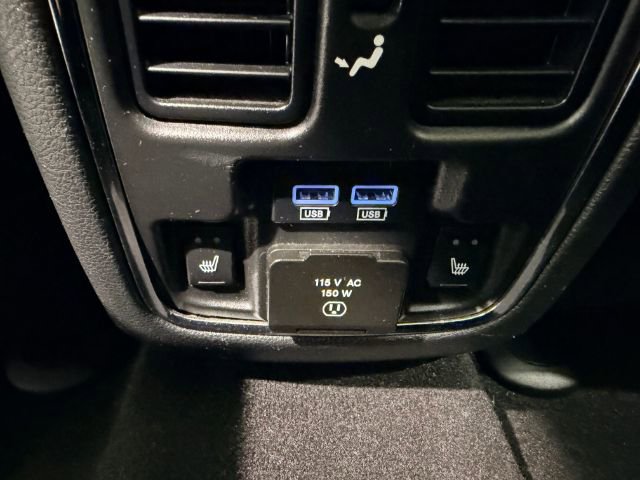 Used 2019 Jeep Grand Cherokee Limited w/ Luxury Group II AWD/4WD image 42