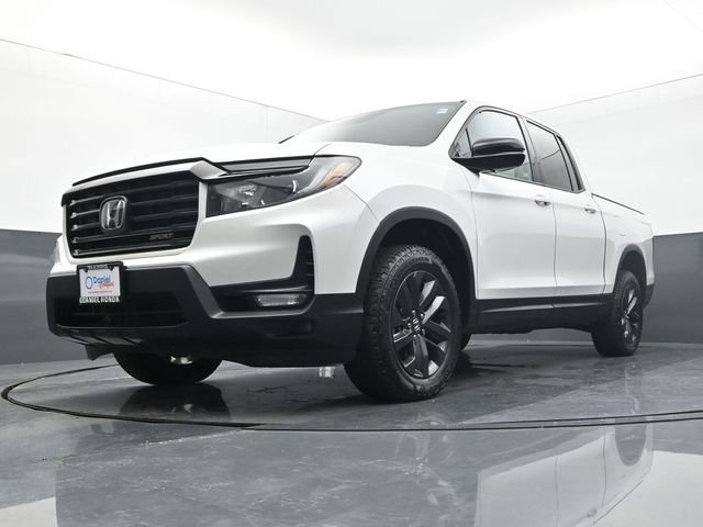 Used 2023 Honda Ridgeline Sport image 8