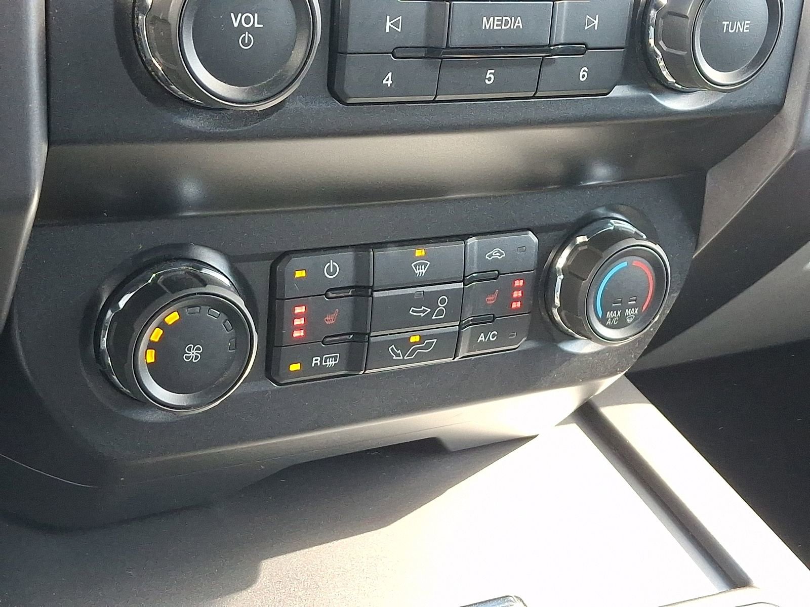 Used 2019 Ford F150 XLT w/ Equipment Group 302A Luxury image 15